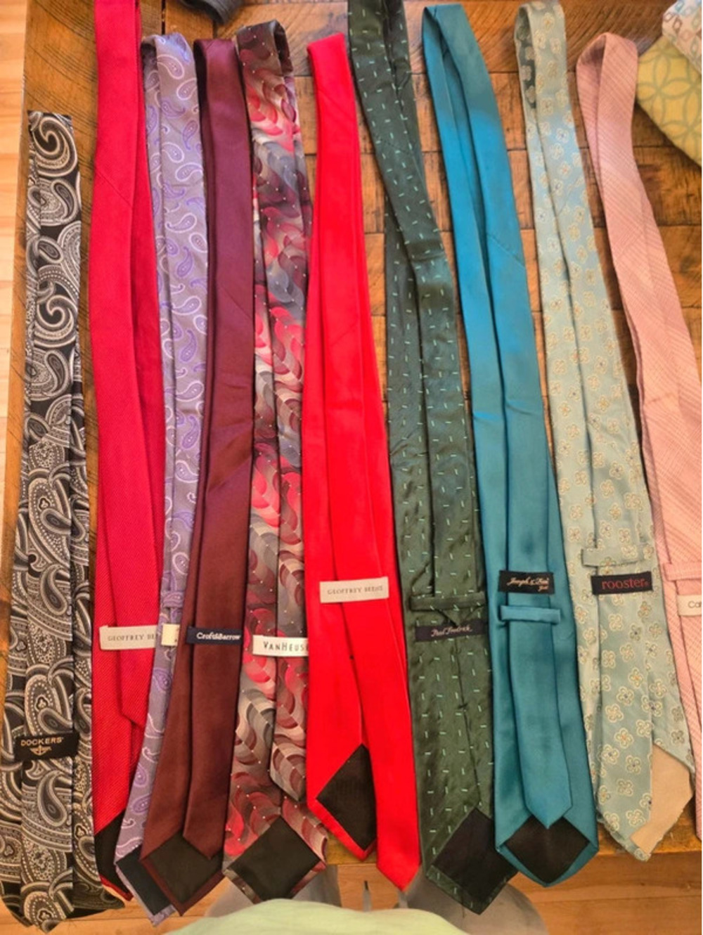 Men’s Necktie Lot – 10 Ties Calvin Klein, Geoffrey Beene, Dockers & More